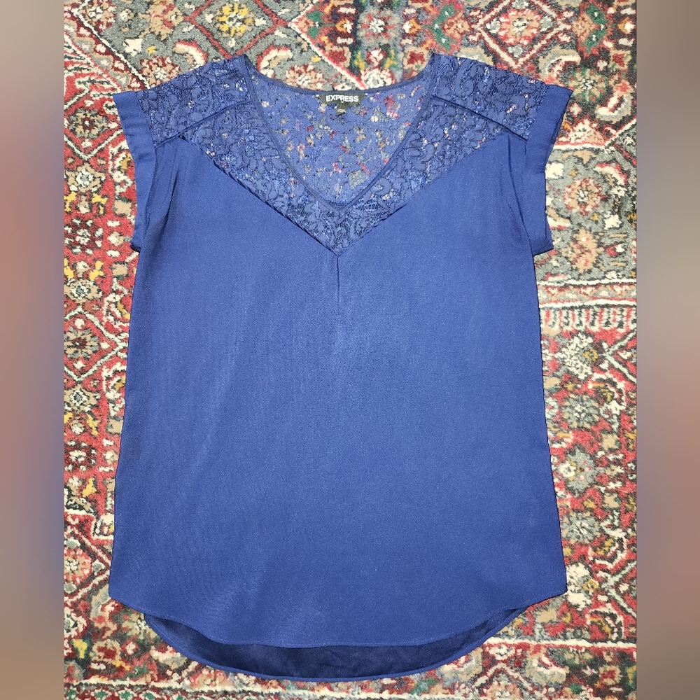 Express Top Medium - Picture 9 of 11